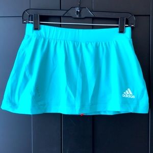 Women’s adidas skort teal xs